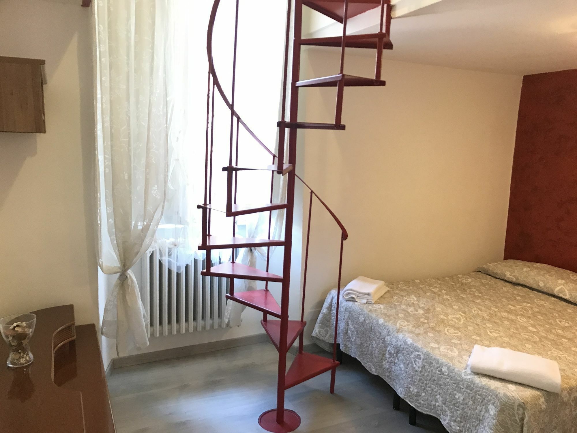 Guesthouse Paradisio 로마 외부 사진