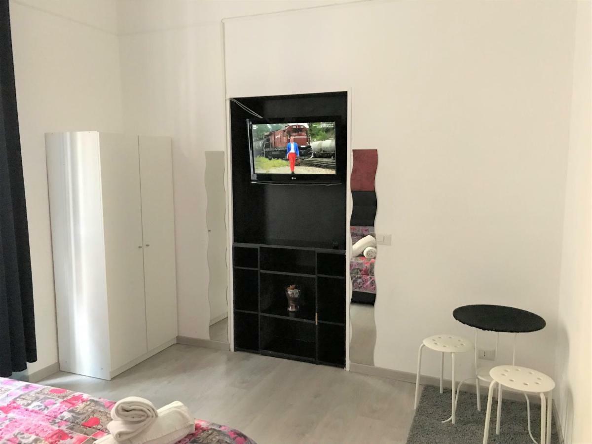 Guesthouse Paradisio 로마 외부 사진